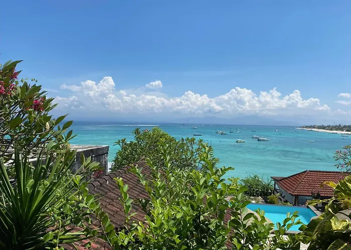 Hotel Lembongan Lux 3*