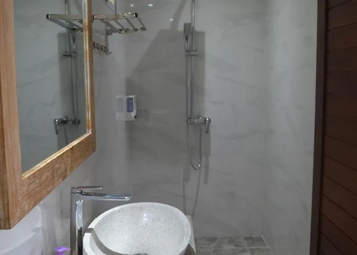 Lembongan Lux 3*