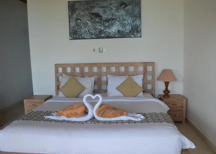 Lembongan Lux Hotel